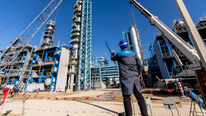  КазМунайГаз 