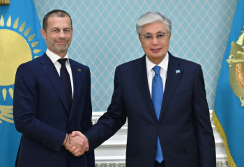 Мемлекет басшысы UEFA президенті Александер Чеферинді қабылдады