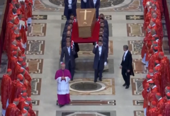 В Ватикане простились с Папой Римским Франциском