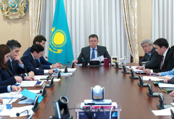 Бозымбаев «Энергетика және коммуналдық секторларды жаңғырту» Ұлттық жобасын жүзеге асыру барысын тексерді