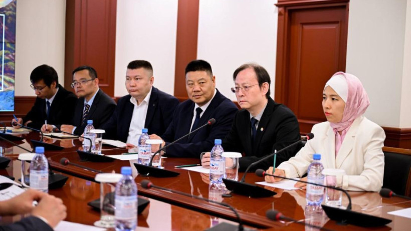  Committee of Tourism Industry 