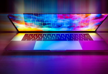 Цифрлық технологиялардың өскелең ұрпақ дамуына әсері бар ма?