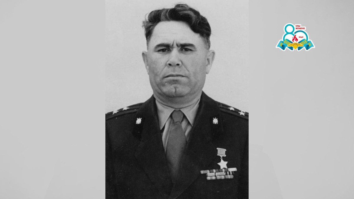  коллаж El.kz 