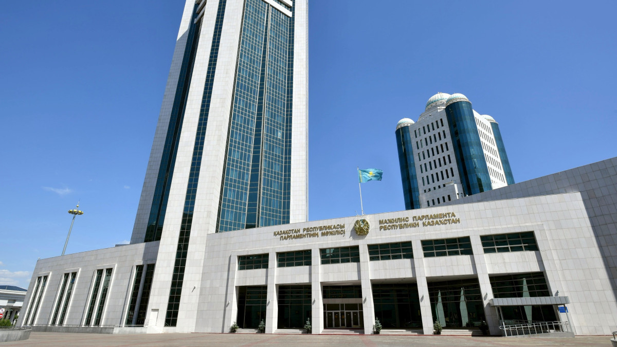  пресс-служба Мажилиса РК 