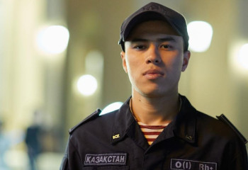 Владеющий 6 языками солдат служит в Национальной гвардии РК