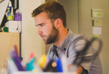 Мереке күндері жұмыс істеген зиян - дәрігер