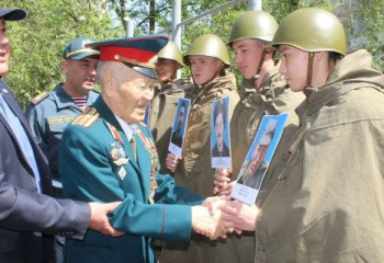 Ұландықтар тыл ардагері Ғалымжан Бакешевке құрмет көрсетті