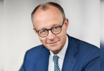 Историческое голосование в Бундестаге: для избрания канцлера Германии понадобилось два тура