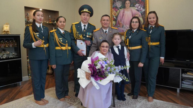  Қорғаныс министрлігі 