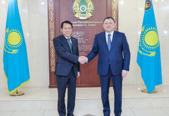 Ішкі істер министрі Вьетнамның қоғамдық қауіпсіздік министрімен кездесті