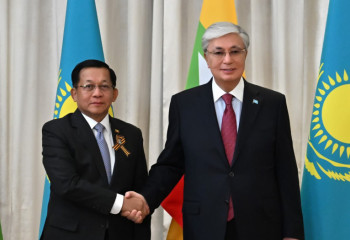 Президент встретился с Премьер-министром Мьянмы