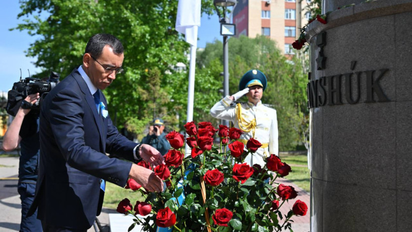  Сенаттың баспасөз қызметі 