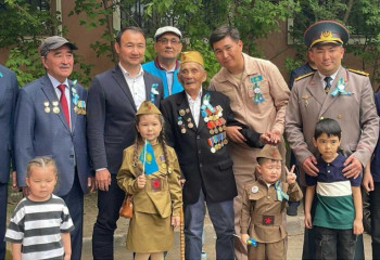 Елордада ҰОС ардагеріне құрмет көрсетілді