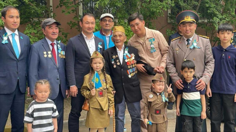  Астана әкімдігінің баспасөз қызметі 