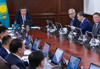 $10 млрд инвестиций и тысячи новых рабочих мест: в Казахстане развивают химию и металлургию