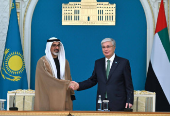 Қасым-Жомарт Тоқаев пен Абу Дабидің Тақ мұрагері құжаттарға қол қойды