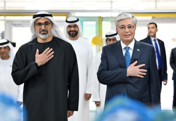 Президент Казахстана и Наследный принц Абу-Даби посетили школу-лицей № 84 имени шейха Халифы бен Заида аль Нахаяна