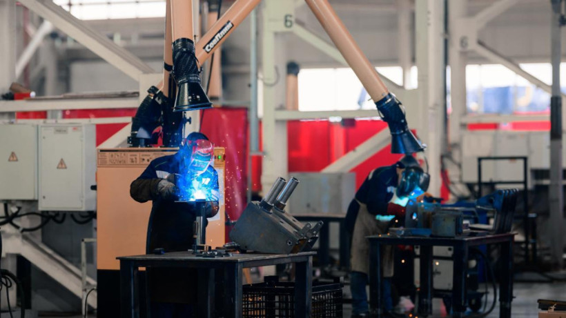  © Комитет промышленности 