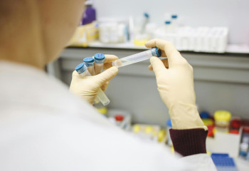 Ауруға қарсы 10 жылға дейін қорғайтын әмбебап вакцина жасалды