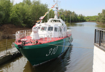 Оралда су жаңа «Семей» күзет кемесі суға жіберілді