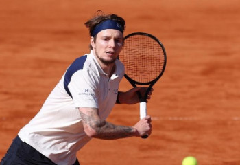 Александр Бублик пробился в финал Челленджера в Турине: первая победа на грунте за восемь лет