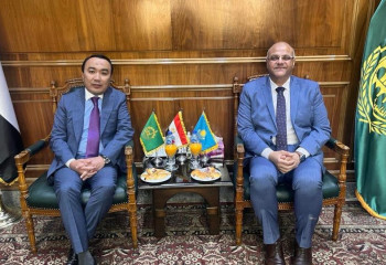 Ambassador of Kazakhstan to Egypt holds meeting with Governor of Al-Qalyubia