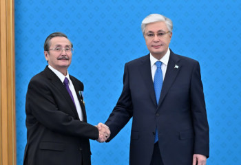 Кайрат Байбосынов удостоен звания «Қазақстанның Еңбек Ері» — Указ подписал Президент