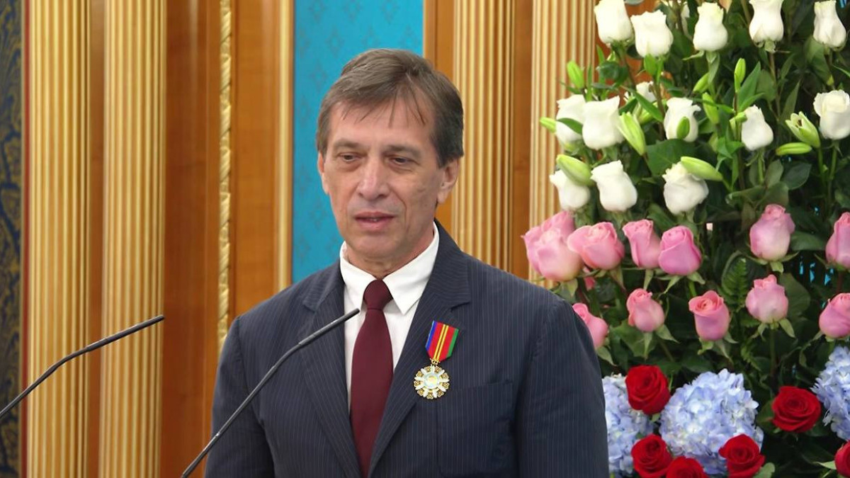  скриншот видео 