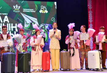 Атырауда ерекше жоба: Инклюзивті «Күн» театрының тұсауы кесілді