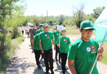 «Таза Қазақстан»: Абай облысында «Парктер шеруі» экологиялық акциясы өтті