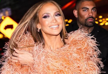 Дженнифер Лопес Қазақстанда екі концерт береді