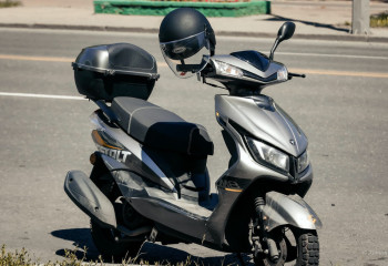 Полиция Казахстана ужесточила контроль за водителями мопедов, скутеров и квадроциклов