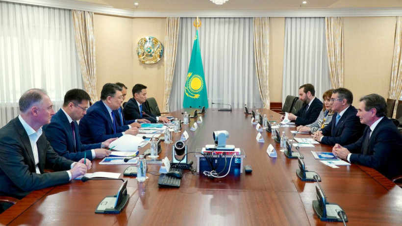  Үкіметтің баспасөз қызметі 