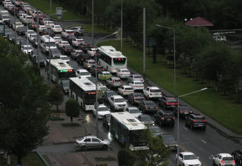 Государству причинён ущерб на 11,8 млрд тенге из-за схем с регистрацией авто