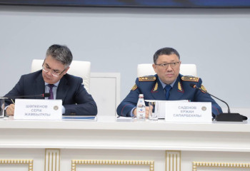 Глава МВД оценил службу полиции в Атырауской области