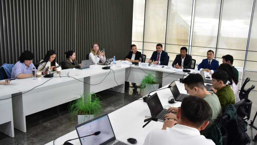  Мәдениет және ақпарат министрлігі 