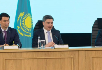 Бектенов Алматы қаласына жаңа әкімді таныстырды