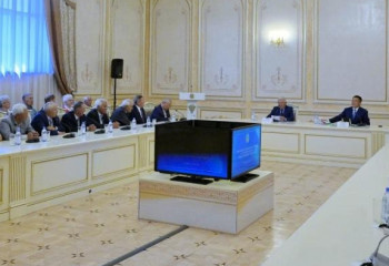 Аким Павлодарской области встретился с ветеранами