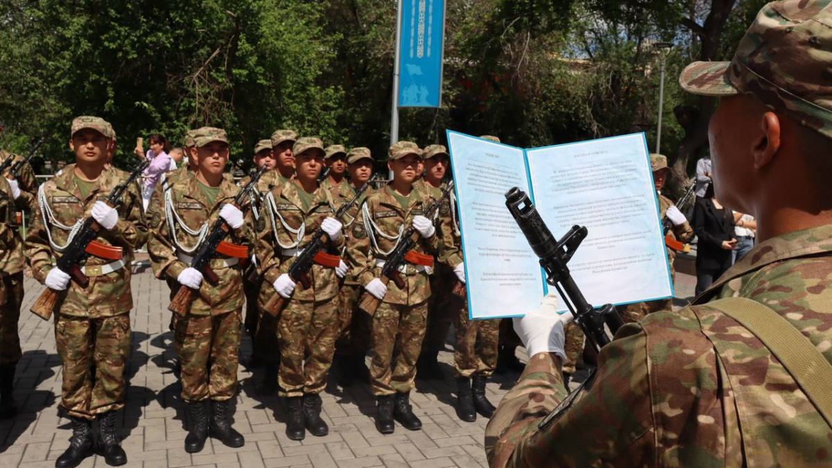  Семей қаласы әкімдігі 