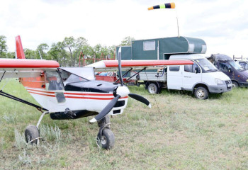 В Карагандинской области началась авиаобработка полей от саранчи