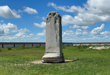 Білге қағанның алтын тәжі туралы не білеміз