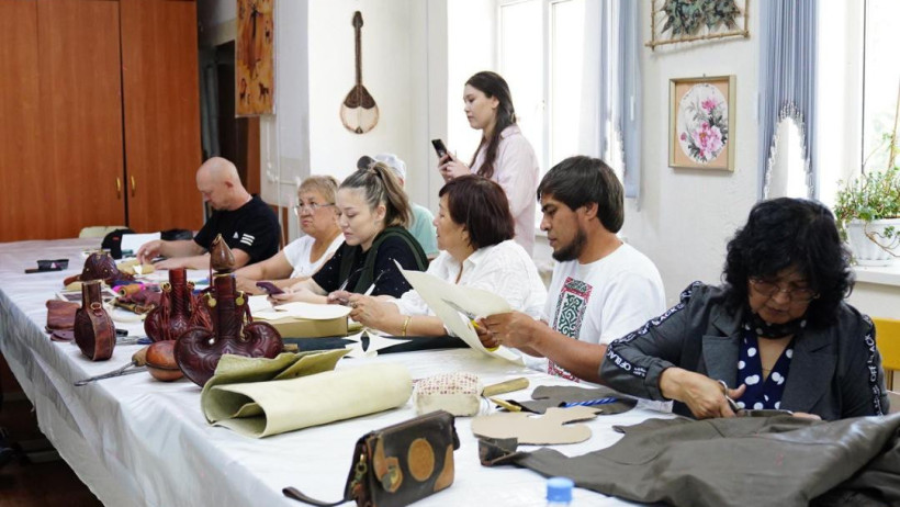  Мәдениет және ақпарат министрлігінің баспасөз қызметі 