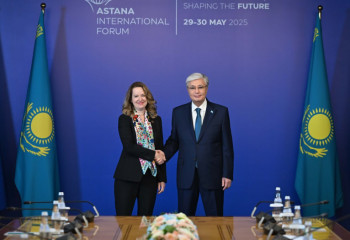 President Tokaev meets with IOM Director General