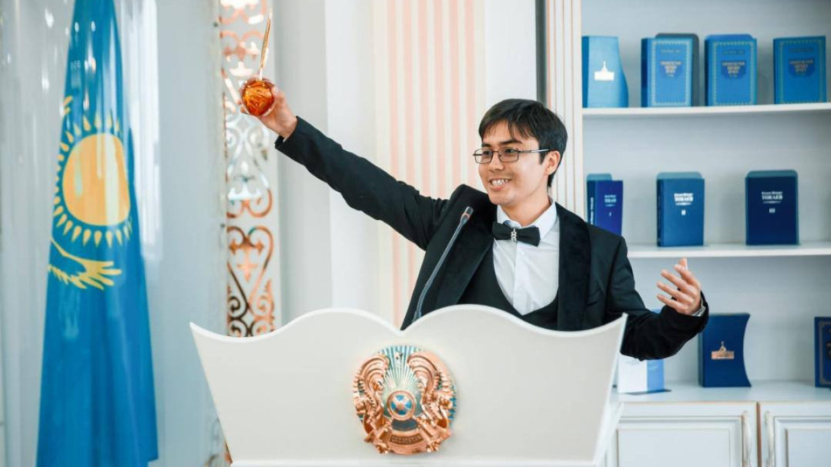  Мәдениет және ақпарат министрлігі 