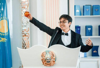 Қазақстан туралы үздік роман авторы марапатталды