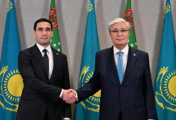 President Kassym-Jomart Tokayev hold talks with Turkmenistan’s President on sidelines of Central Asia–Italy summit
