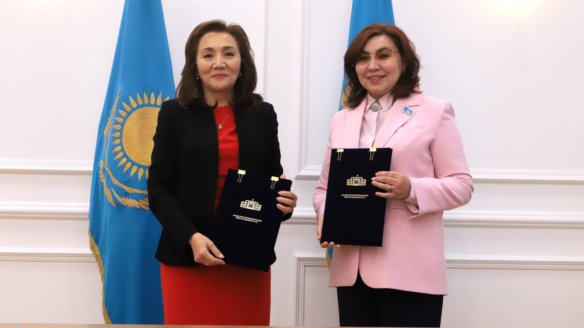  Бас редакторлар клубы 