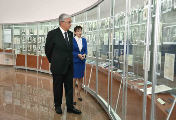 Тоқаев «АЛЖИР» музейін аралап көрді