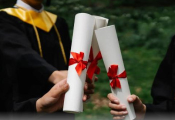 1 маусымда магистратураға түсу үшін кешенді тестілеуге тіркеу  басталады