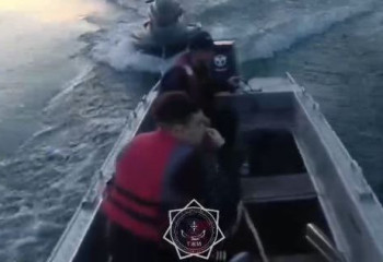 Ертіс өзенінде гидроцикл мінген турист құтқарылды